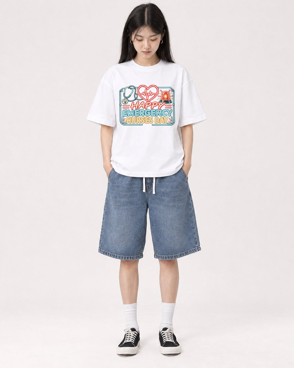 Mockup Boxy Heavyweight Tee White female full-body 01