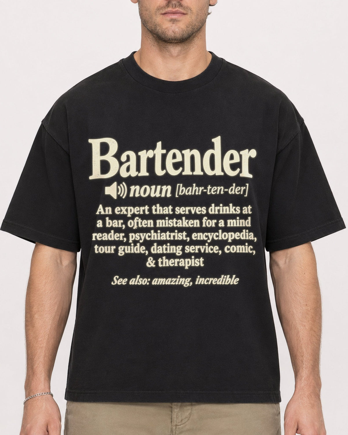 Mockup Boxy Heavyweight Tee Black male close-up 08
