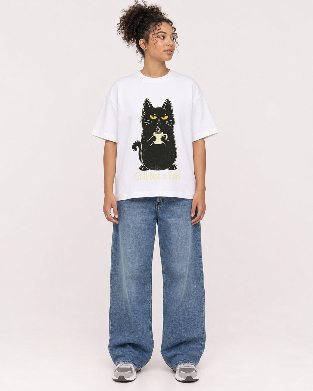 Mockup Boxy Heavyweight Tee White female full-body 20