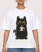 Mockup Boxy Heavyweight Tee White female close-up 20