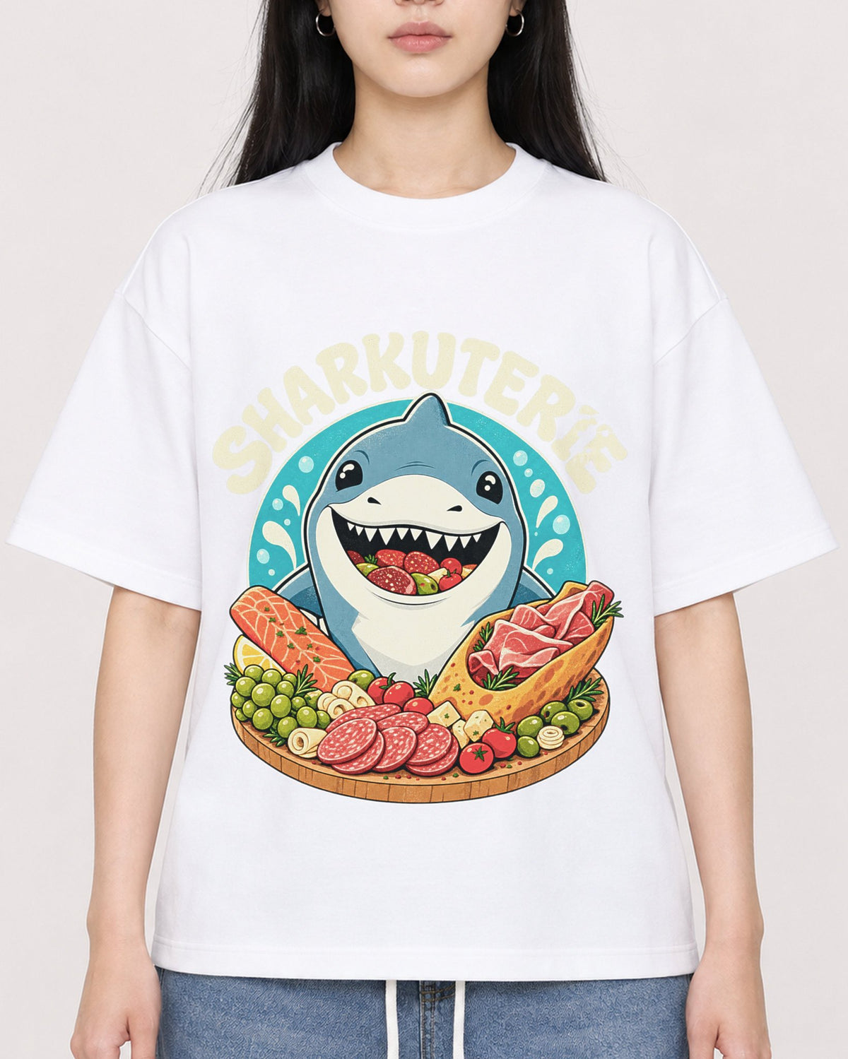Mockup Boxy Heavyweight Tee White female close-up 01