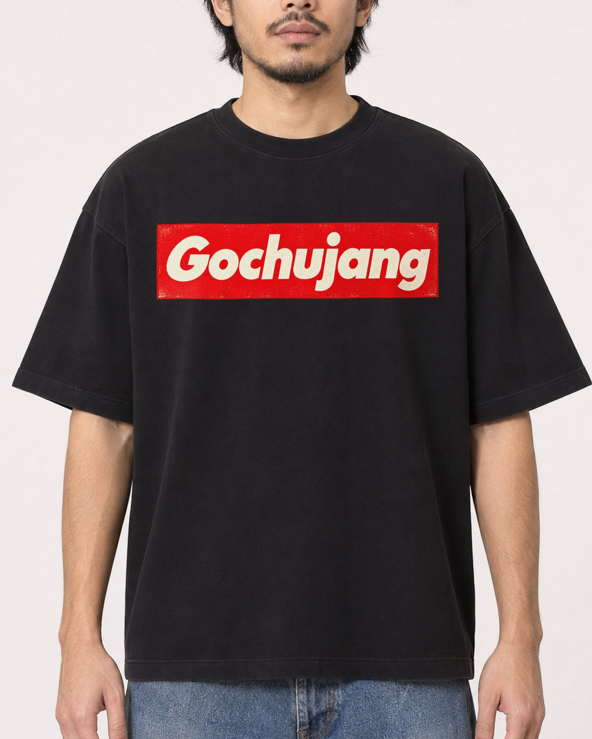 Mockup Boxy Heavyweight Tee Black male close-up 22