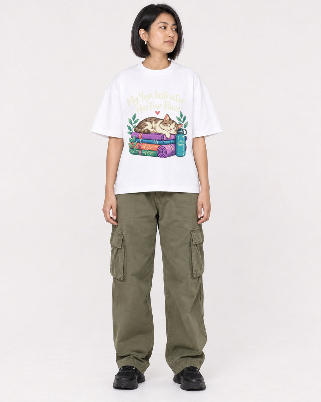 Mockup Boxy Heavyweight Tee White female full-body 32
