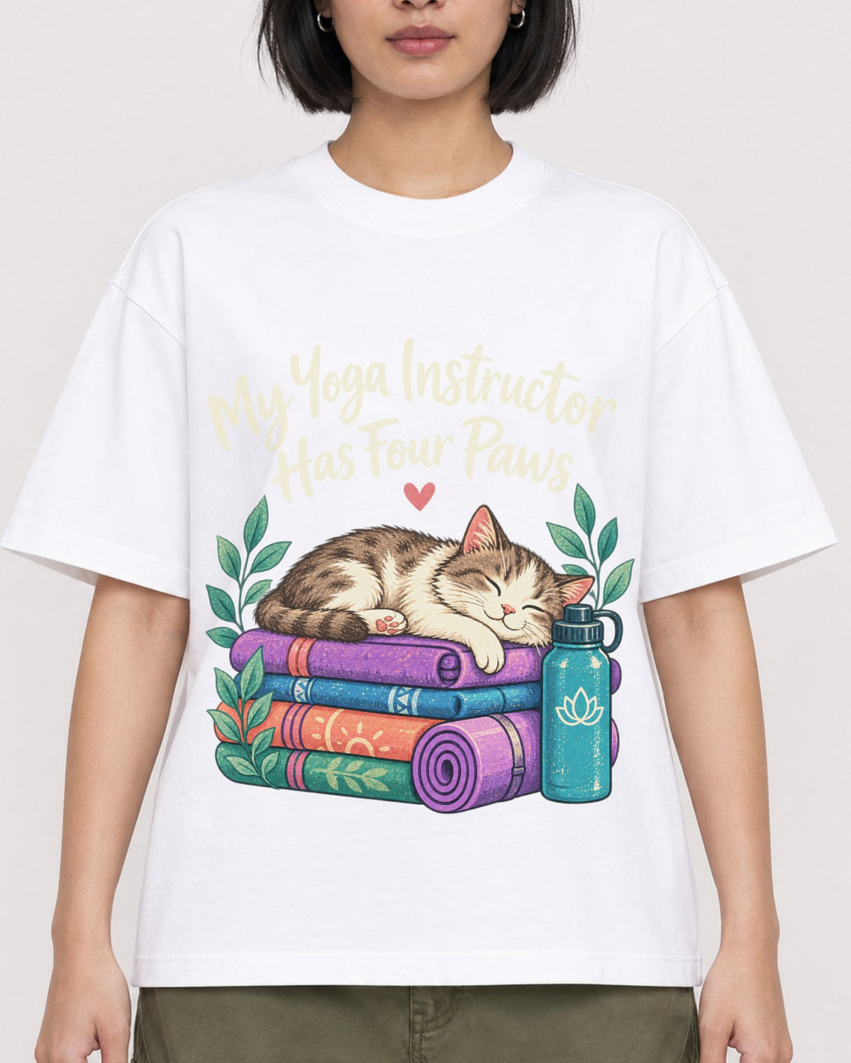 Mockup Boxy Heavyweight Tee White female close-up 32