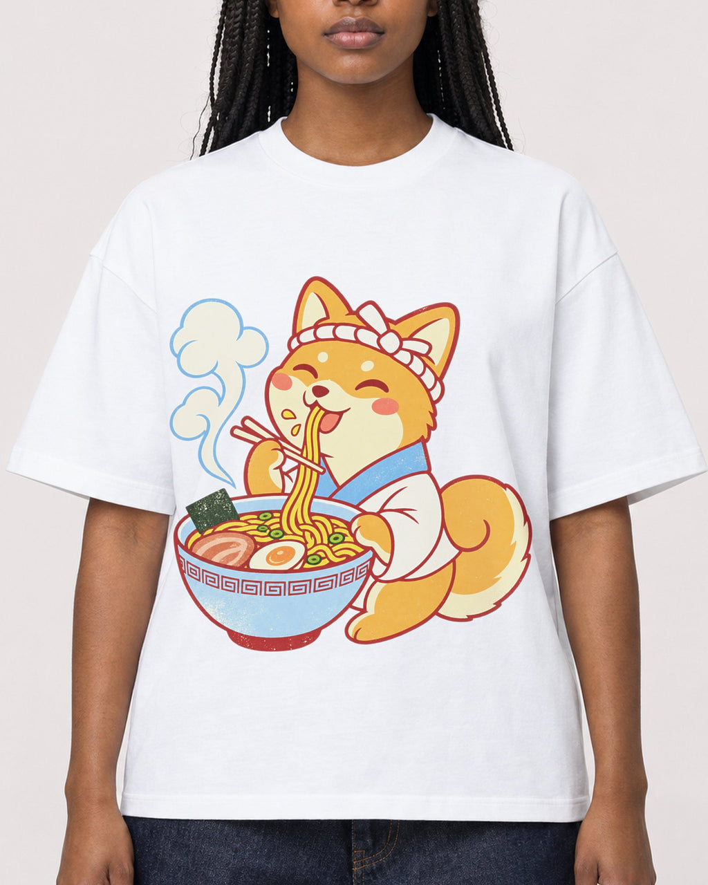 Mockup Boxy Heavyweight Tee White female close-up 04