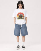 Mockup Boxy Heavyweight Tee White female full-body 01