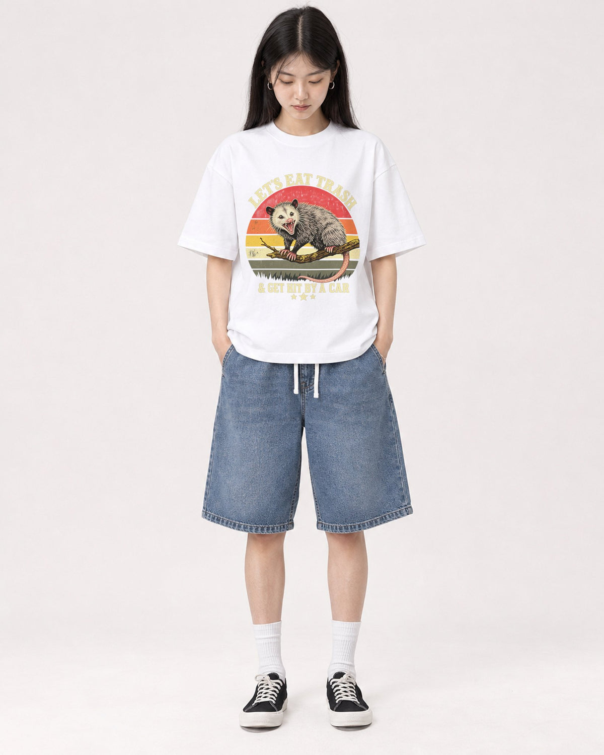 Mockup Boxy Heavyweight Tee White female full-body 01