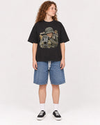 Mockup Boxy Heavyweight Tee Black female full-body 09