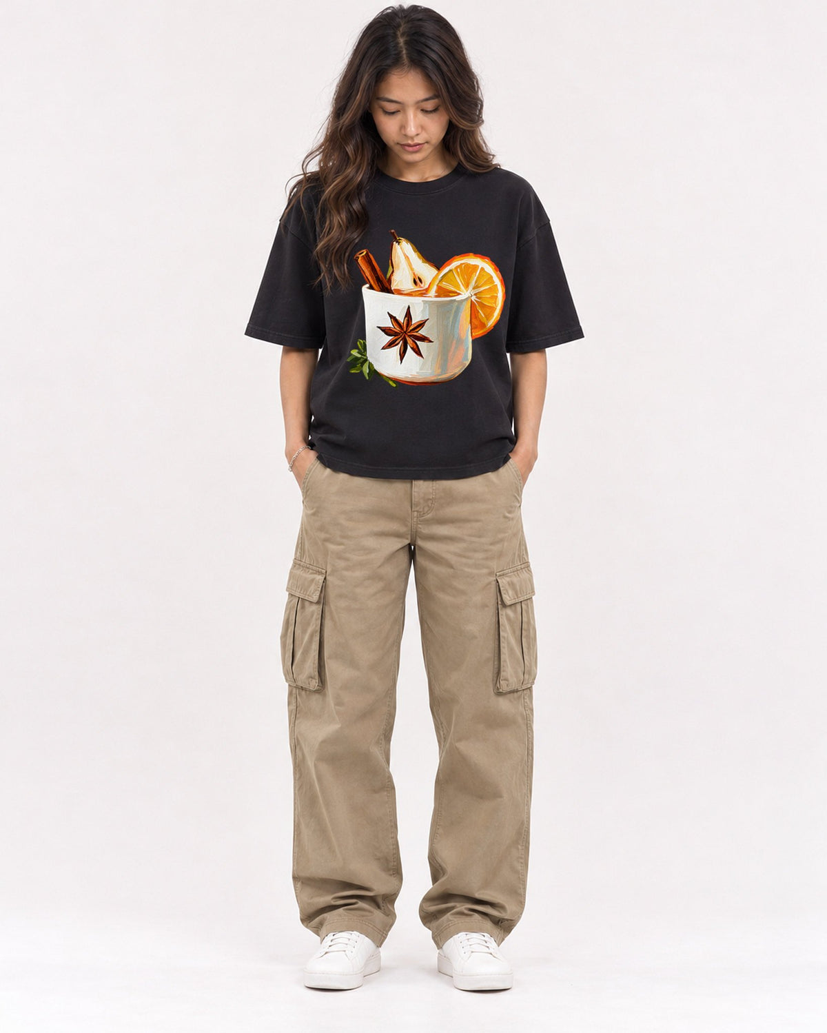 Mockup Boxy Heavyweight Tee Black female full-body 02