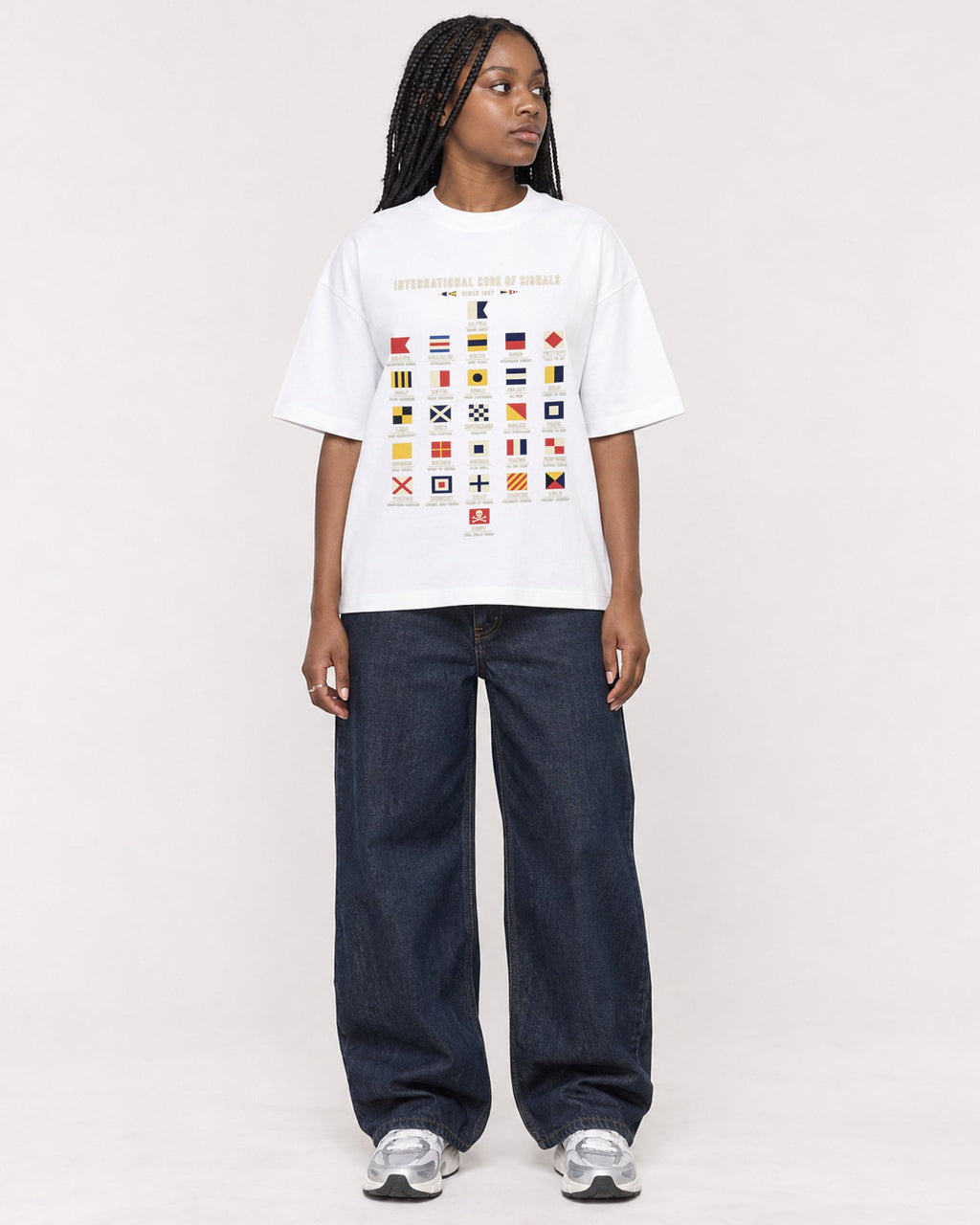 Mockup Boxy Heavyweight Tee White female full-body 04