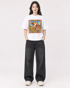 Mockup Boxy Heavyweight Tee White female full-body 03