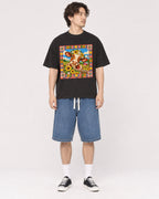 Mockup Boxy Heavyweight Tee Black male full-body 03