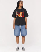 Mockup Boxy Heavyweight Tee Black female full-body 45