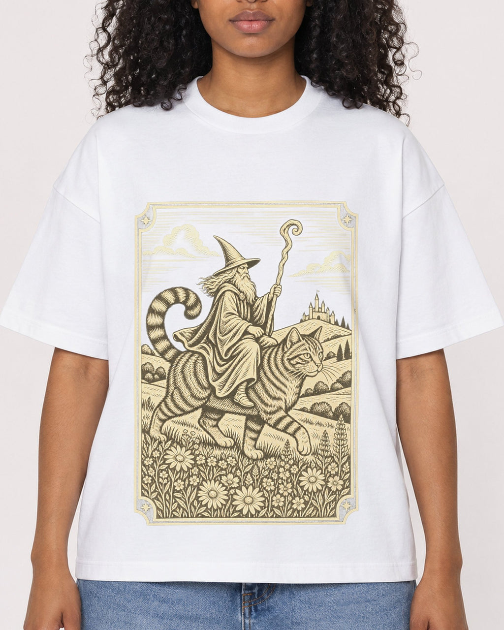 Mockup Boxy Heavyweight Tee White female close-up 05