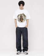 Mockup Boxy Heavyweight Tee White male full-body 11