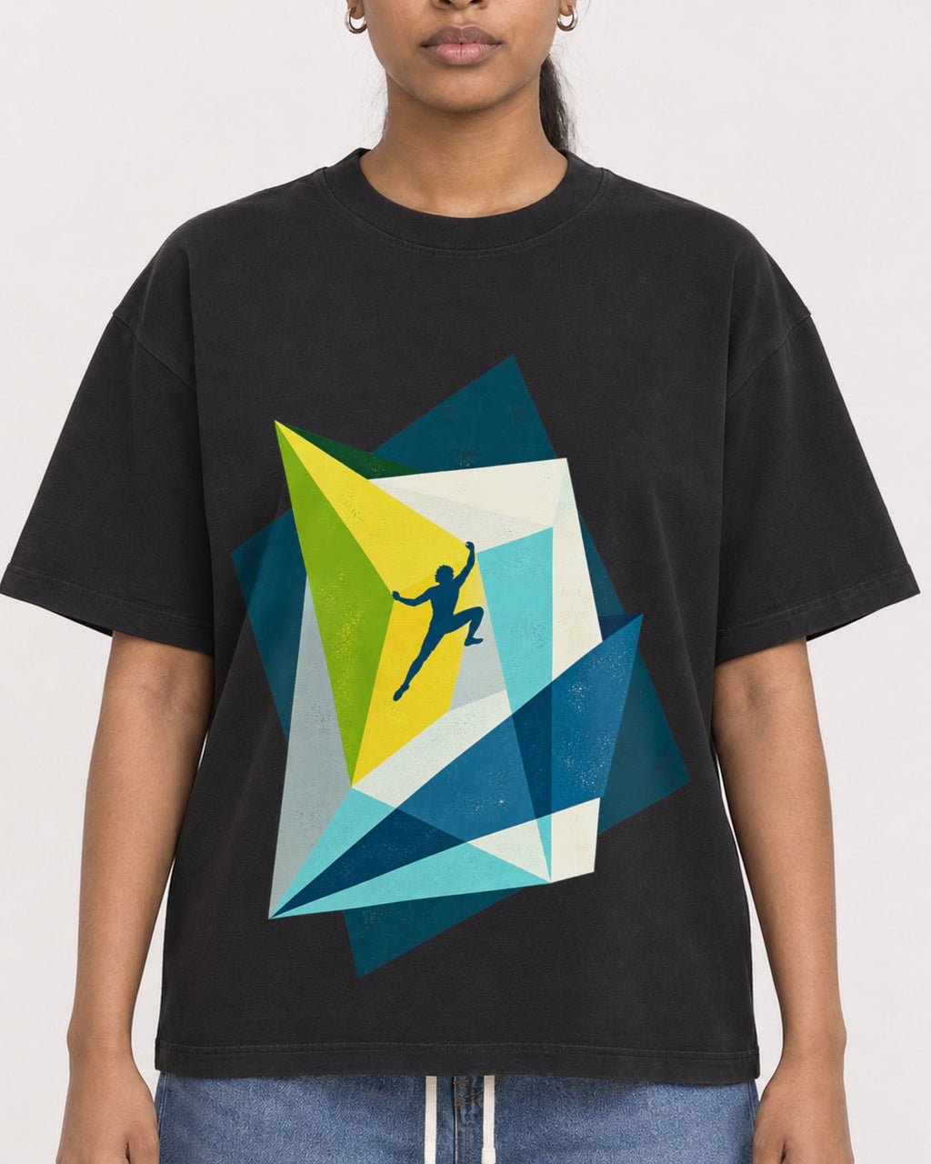 Mockup Boxy Heavyweight Tee Black female close-up 25