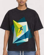 Mockup Boxy Heavyweight Tee Black female close-up 25