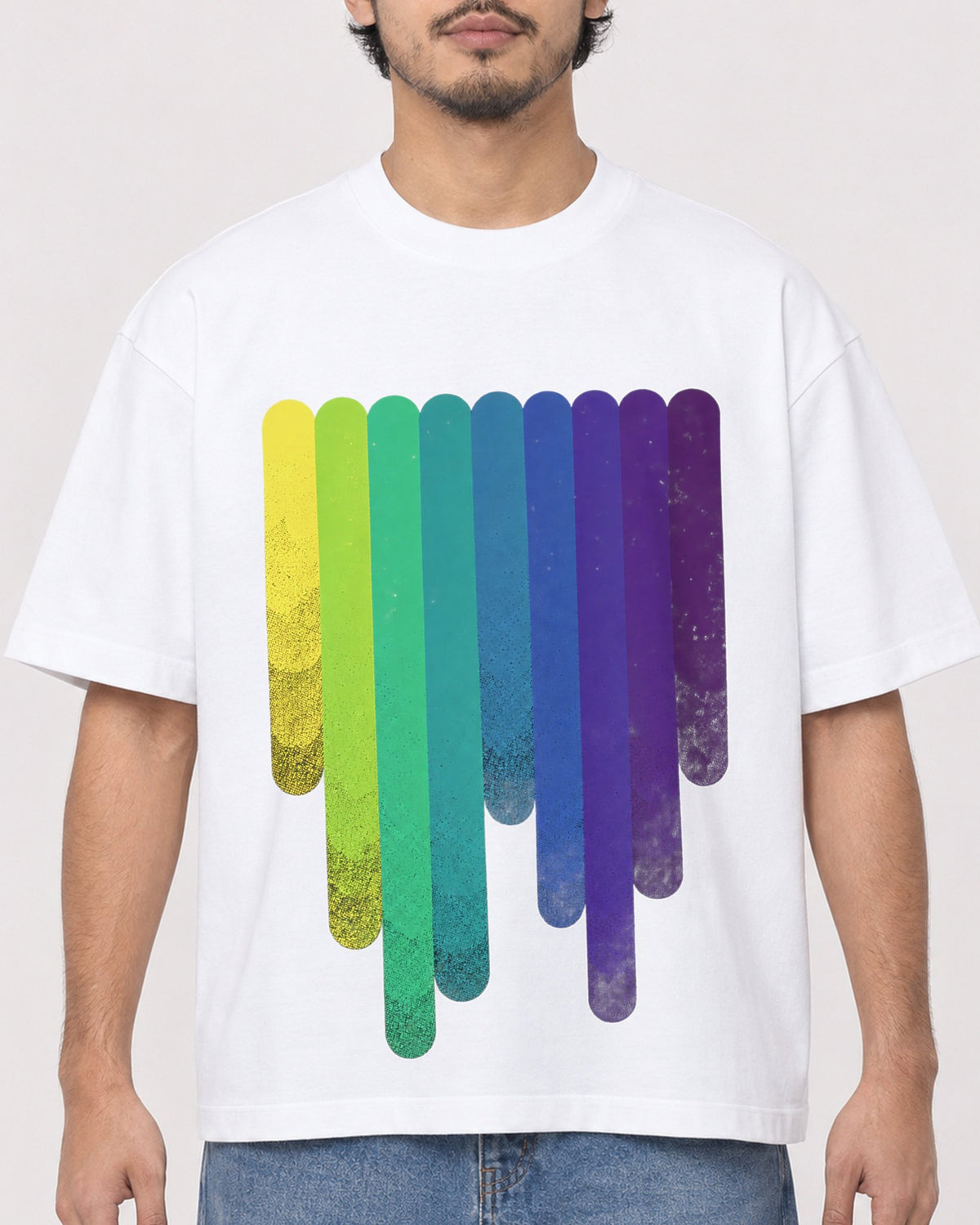 Mockup Boxy Heavyweight Tee White male close-up 02
