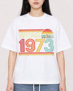 Mockup Boxy Heavyweight Tee White female close-up 01