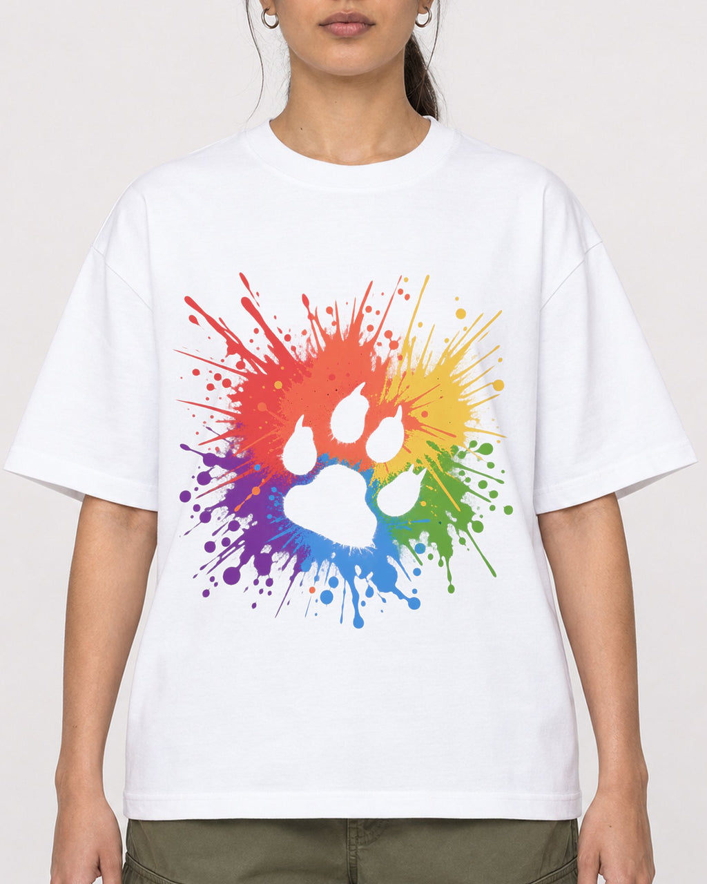 Mockup Boxy Heavyweight Tee White female close-up 47