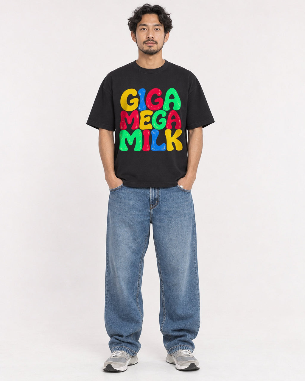 Mockup Boxy Heavyweight Tee Black male full-body 02