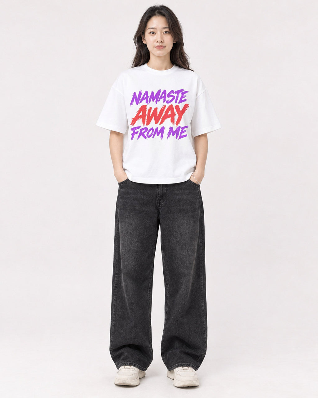 Mockup Boxy Heavyweight Tee White female full-body 03