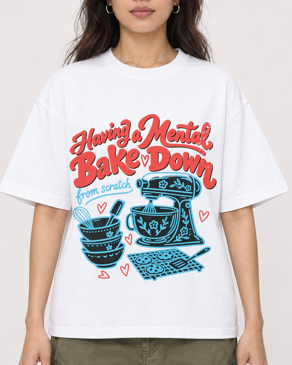 Mockup Boxy Heavyweight Tee White female close-up 02