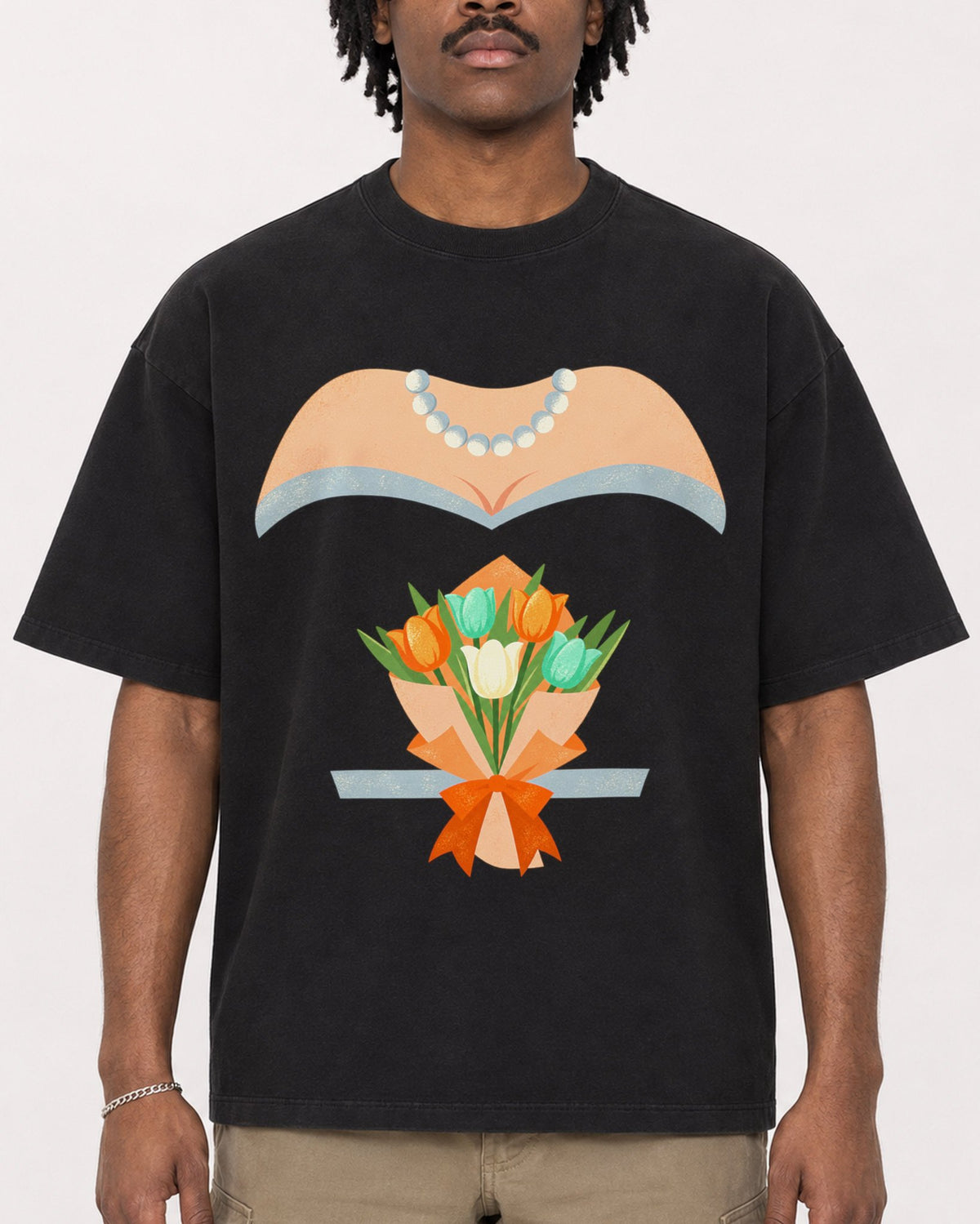 Mockup Boxy Heavyweight Tee Black male close-up 04