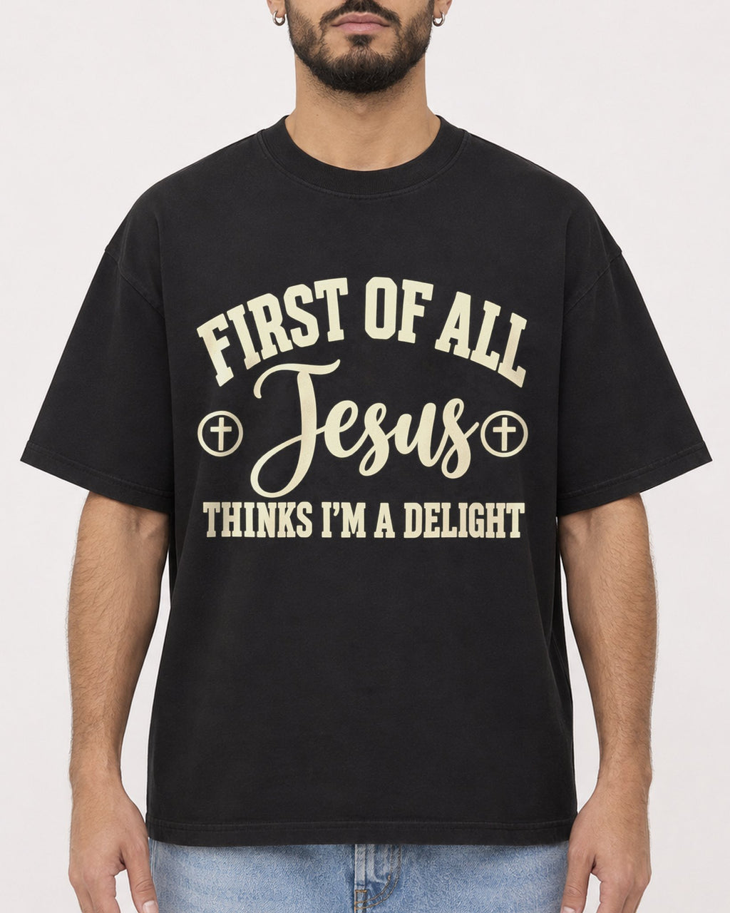 Mockup Boxy Heavyweight Tee Black male close-up 37