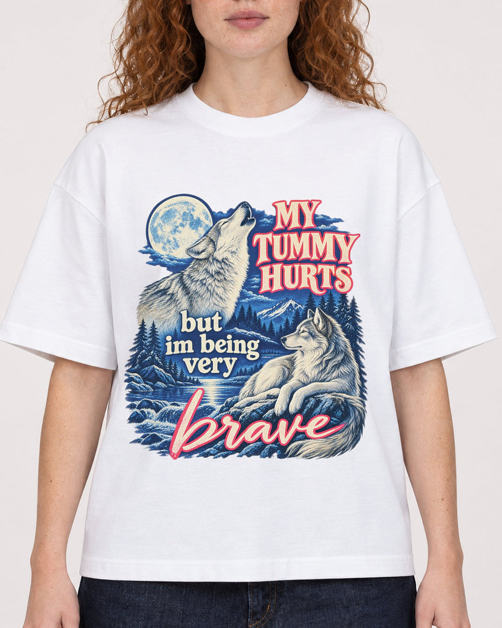 Mockup Boxy Heavyweight Tee White female close-up 09