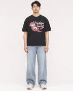 Mockup Boxy Heavyweight Tee Black male full-body 13