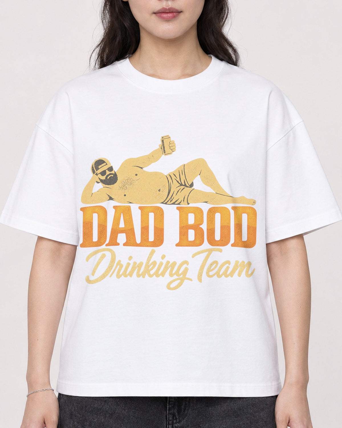 Mockup Boxy Heavyweight Tee White female close-up 03