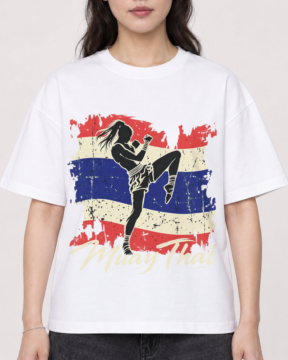 Mockup Boxy Heavyweight Tee White female close-up 03