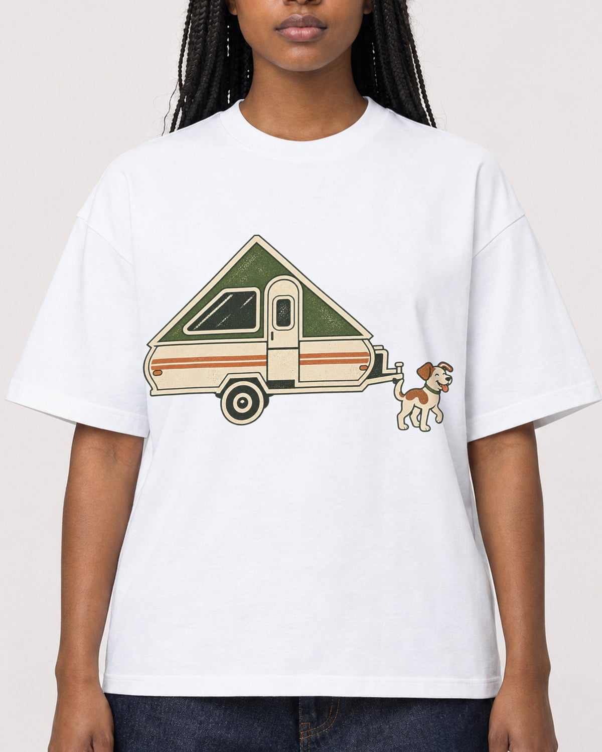 Mockup Boxy Heavyweight Tee White female close-up 04
