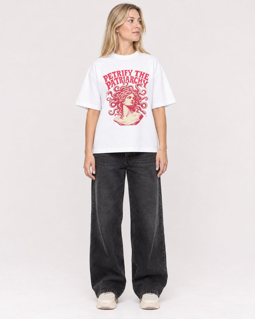 Mockup Boxy Heavyweight Tee White female full-body 08