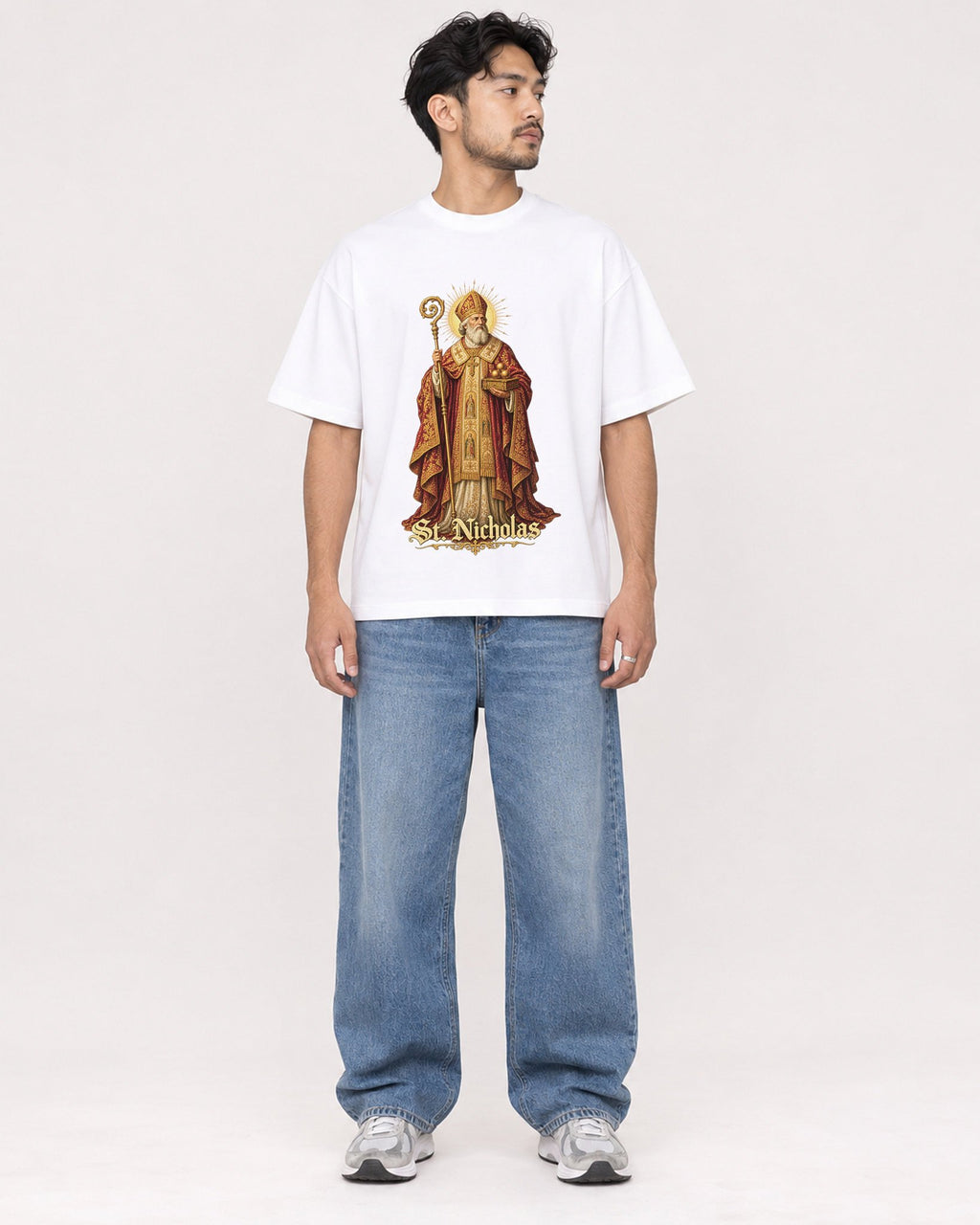 Mockup Boxy Heavyweight Tee White male full-body 02