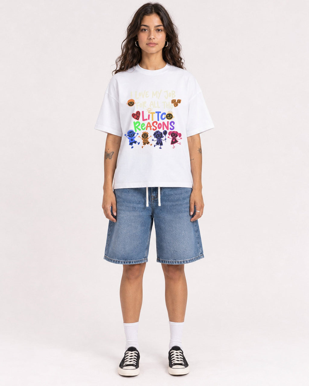 Mockup Boxy Heavyweight Tee White female full-body 06