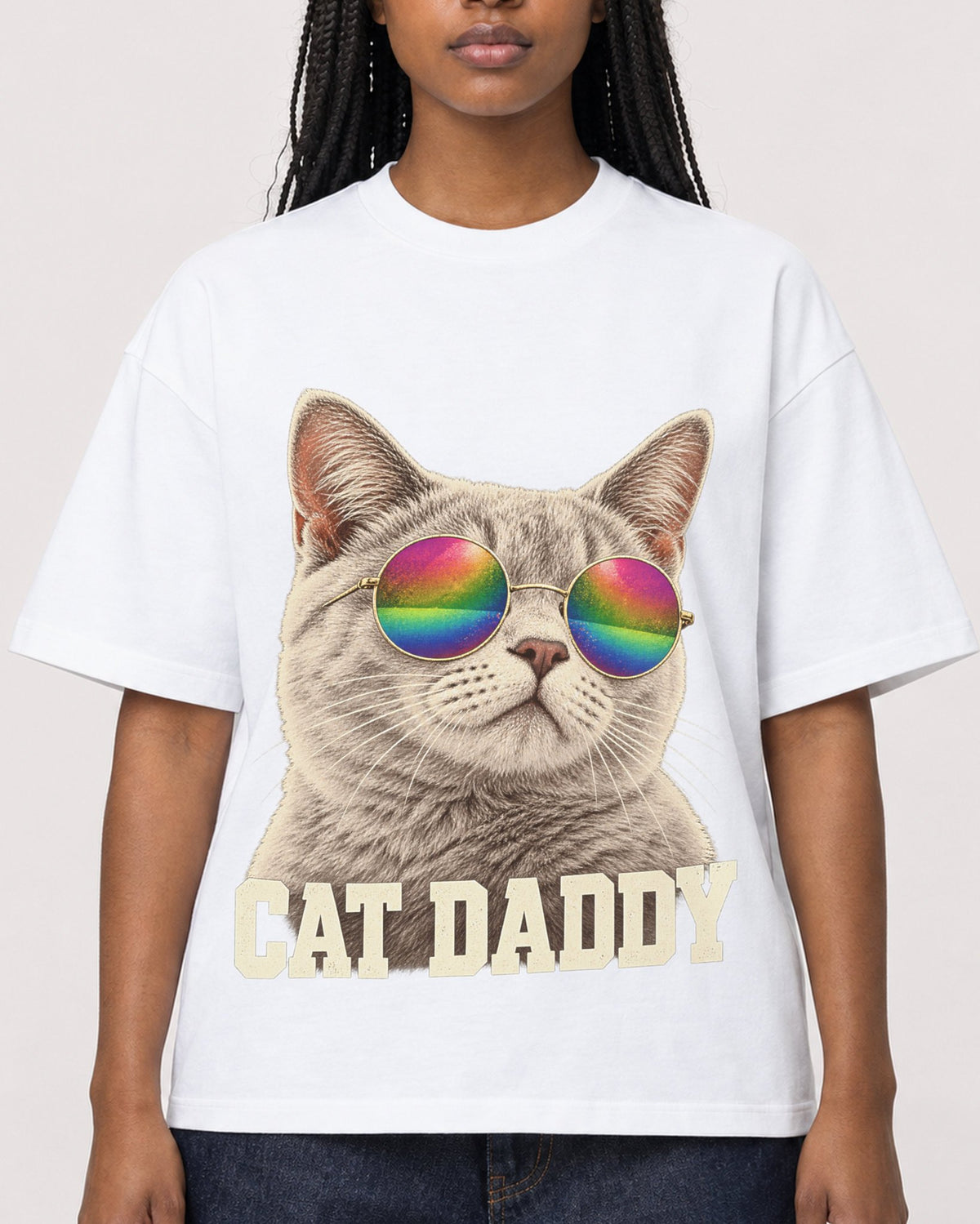 Mockup Boxy Heavyweight Tee White female close-up 04