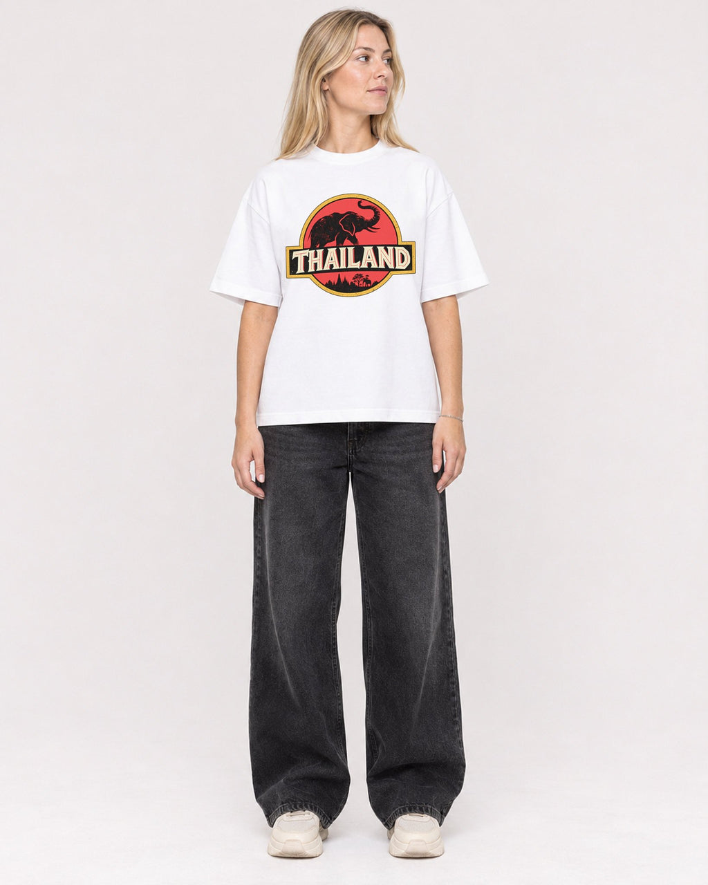 Mockup Boxy Heavyweight Tee White female full-body 08