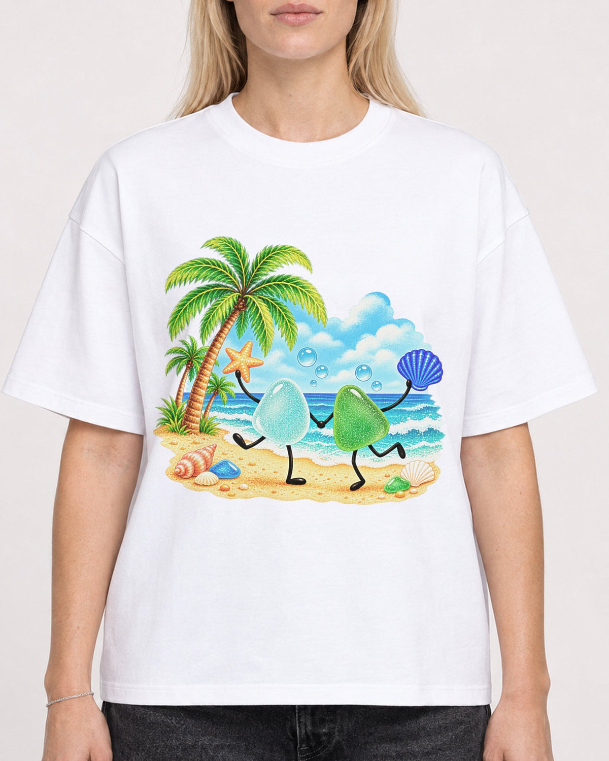 Mockup Boxy Heavyweight Tee White female close-up 08