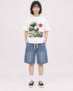 Mockup Boxy Heavyweight Tee White female full-body 11