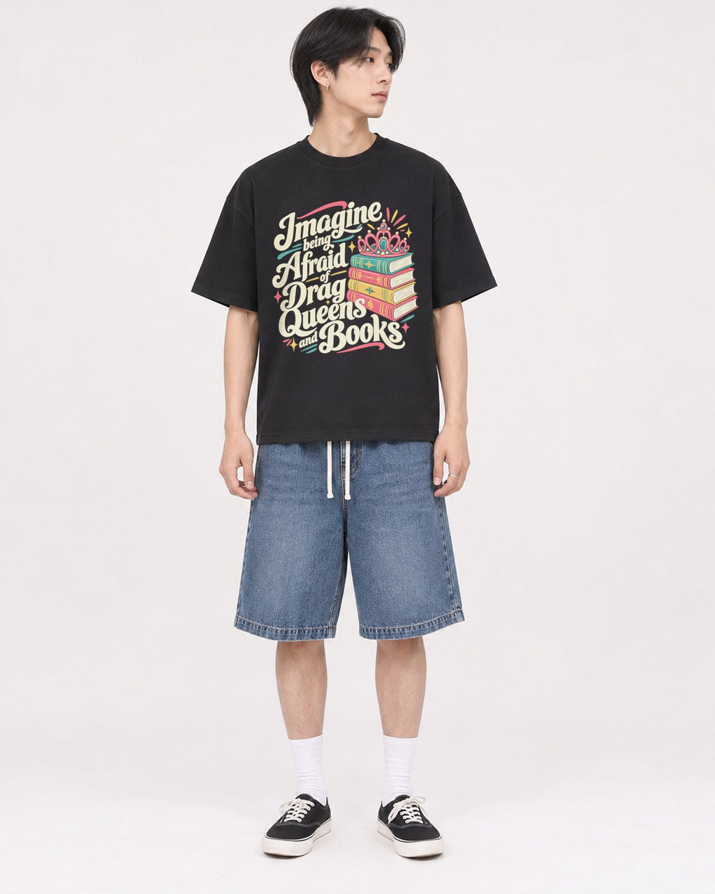 Mockup Boxy Heavyweight Tee Black male full-body 11
