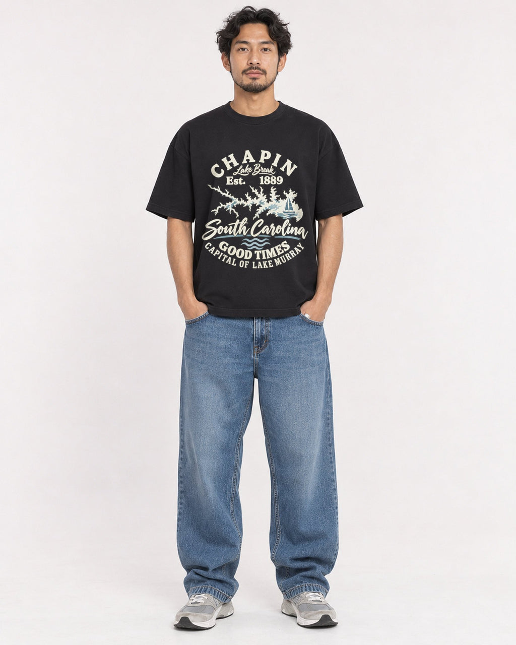 Mockup Boxy Heavyweight Tee Black male full-body 02