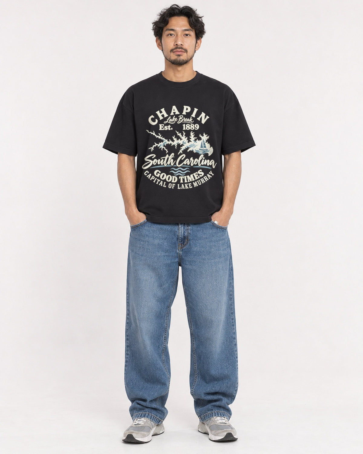 Mockup Boxy Heavyweight Tee Black male full-body 02