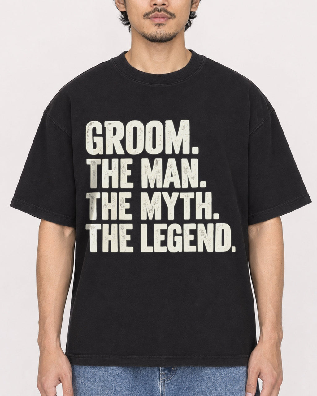 Mockup Boxy Heavyweight Tee Black male close-up 02