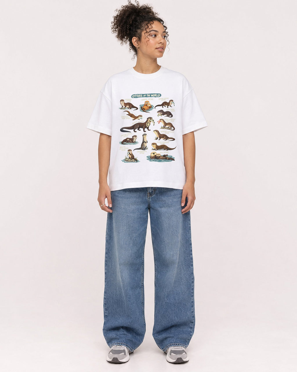 Mockup Boxy Heavyweight Tee White female full-body 20