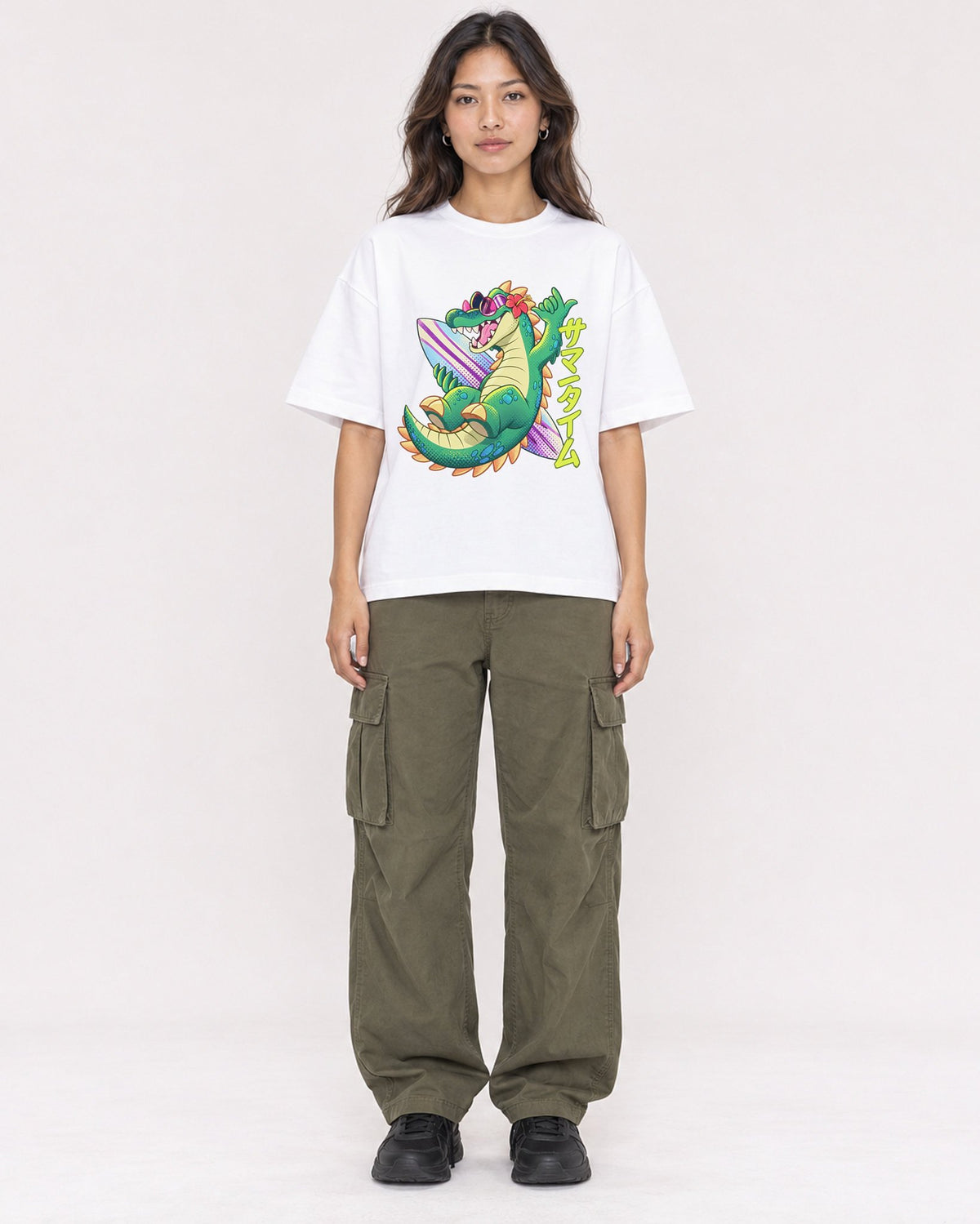 Mockup Boxy Heavyweight Tee White female full-body 02