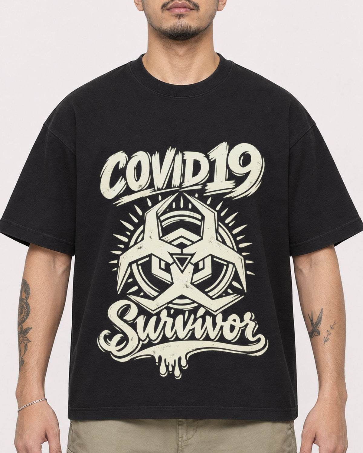 Mockup Boxy Heavyweight Tee Black male close-up 12