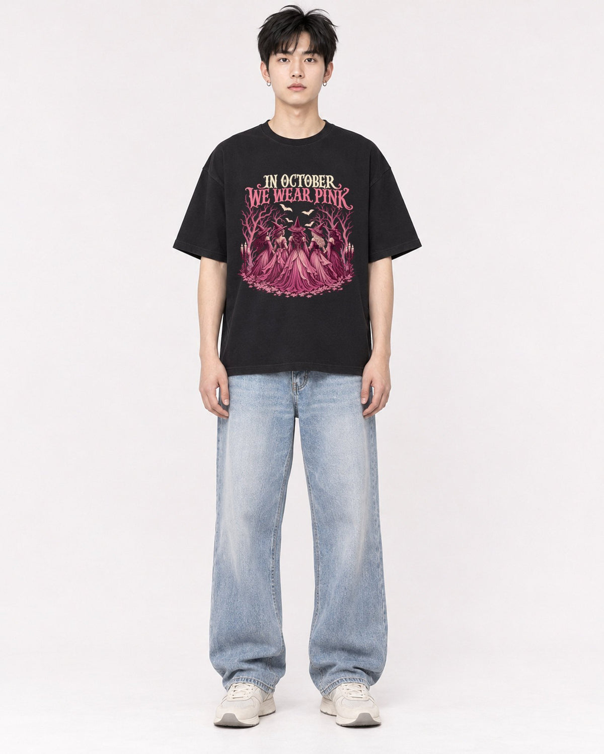 Mockup Boxy Heavyweight Tee Black male full-body 01