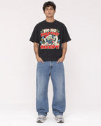 Mockup Boxy Heavyweight Tee Black male full-body 06